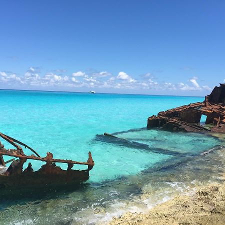 Bimini Seaside Villas - Pink Cottage With Beach View Alice Town  Esterno foto